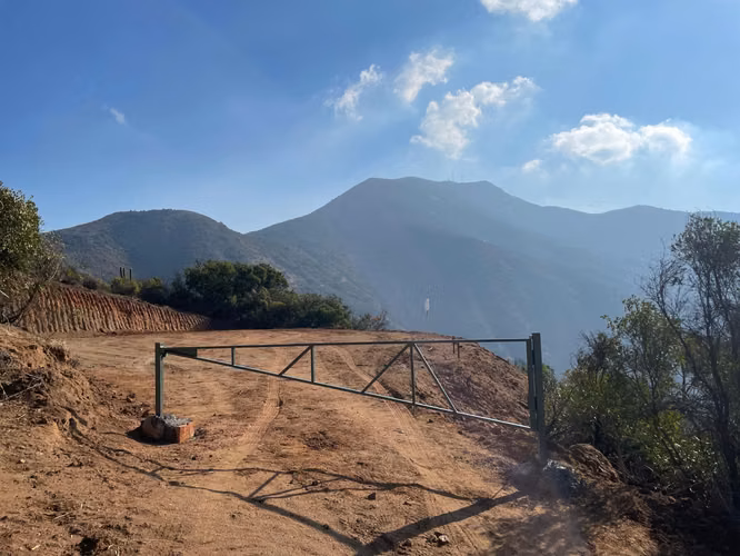 OPORTUNIDAD ÚNICA EN CURACAVÍ !!! PARCELA EN VENTA CON VISTAS IMPRESIONANTE