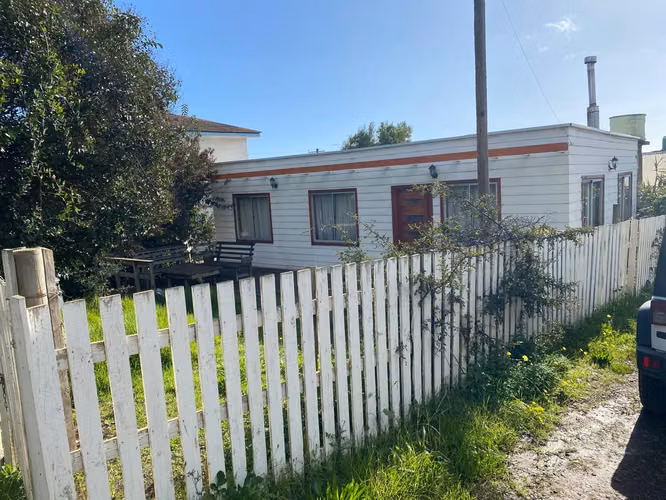 ARRIENDO CABAÑA AMOBLADA SECTOR 3 PEÑAS PELLUHUE-CURANIPE