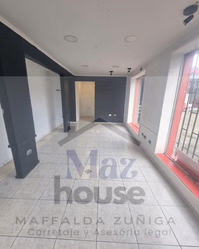 ARRIENDO LOCAL COMERCIAL CERCANO A COLEGIOS SALIDA SUR