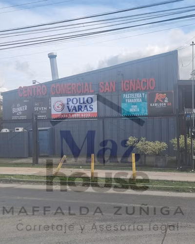 ARRIENDO LOCAL COMERCIAL CERCANO A COLEGIOS SALIDA SUR