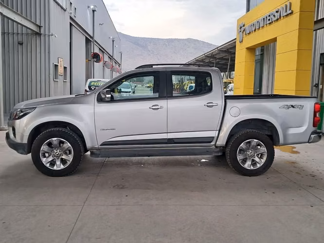 CHEVROLET COLORADO 2023
