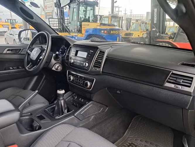 SSANGYONG GRAND MUSSO 2024