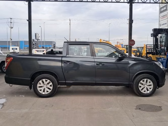 SSANGYONG GRAND MUSSO 2024