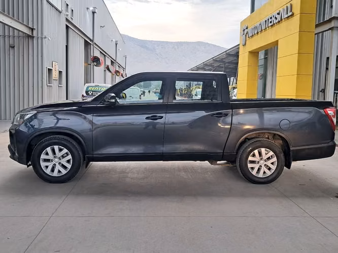 SSANGYONG GRAND MUSSO 2024
