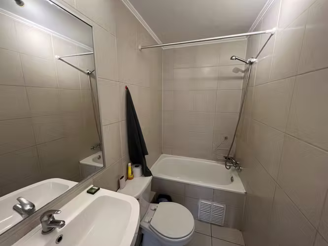 OFERTA! Departamento 3 dormitorios, 1 baño, con estacionamiento. SIN MUEBLES.