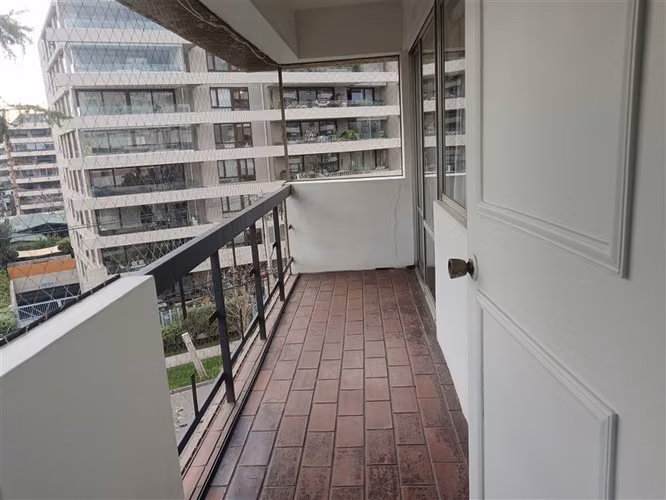Departamento en arriendo de 2 dorm. en Las Condes