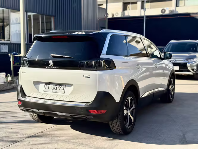 PEUGEOT 5008 - Imagen 4