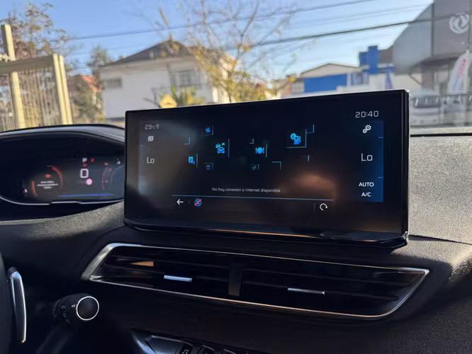 PEUGEOT 5008 - Imagen 15