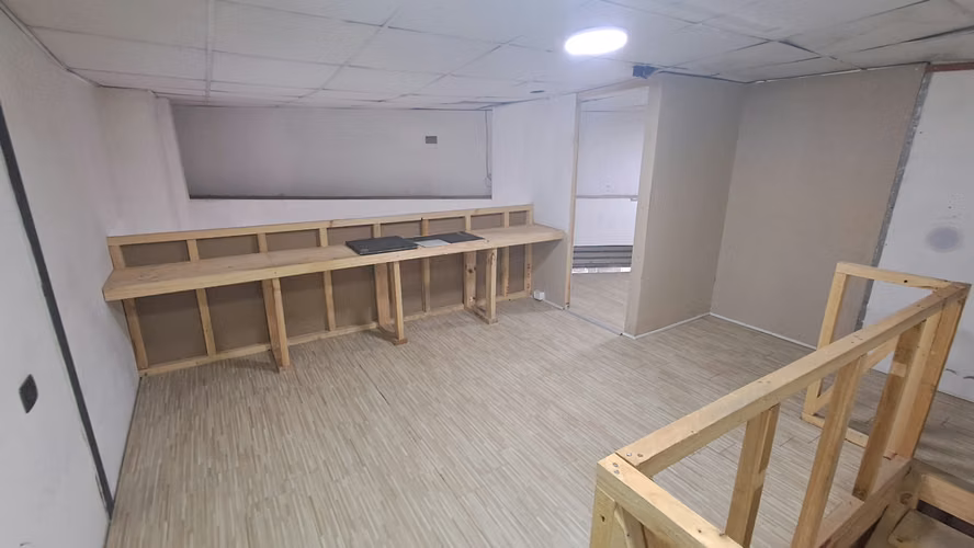 Estupendo Local Comercial en Arriendo 29 m² Frente a Mall Arauco Maipú - Imagen 2
