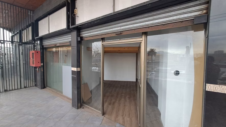 Estupendo Local Comercial en Arriendo 29 m² Frente a Mall Arauco Maipú - Imagen 6