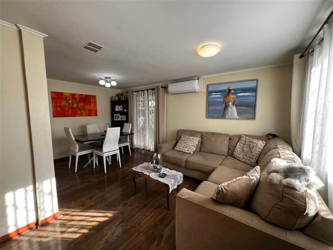 Casa en venta de 4 dorm. en El Bosque - Imagen 13