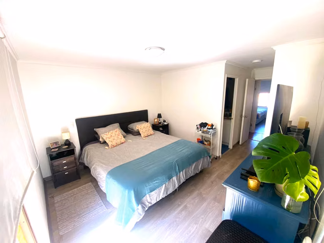 ARRIENDO CASA AYRES 4 DORMITORIOS 3 BAÑOS EN CONDOMINIO