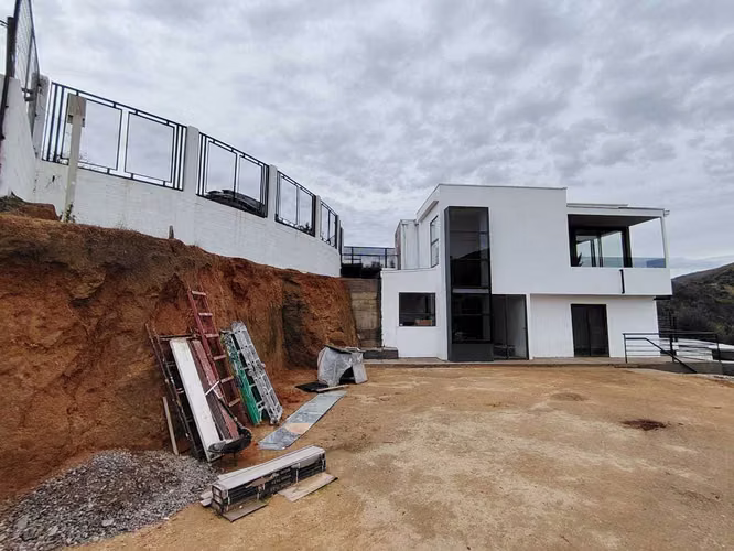 VENTA CASA FUNDO EL RINCON COND CERRADO. (177373)