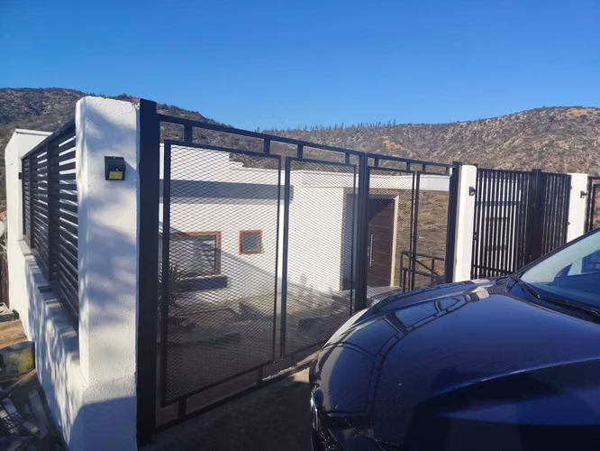 VENTA CASA FUNDO EL RINCON COND CERRADO. (177373)