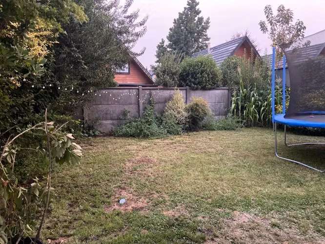 Amplia Casa en Villa Cataluña