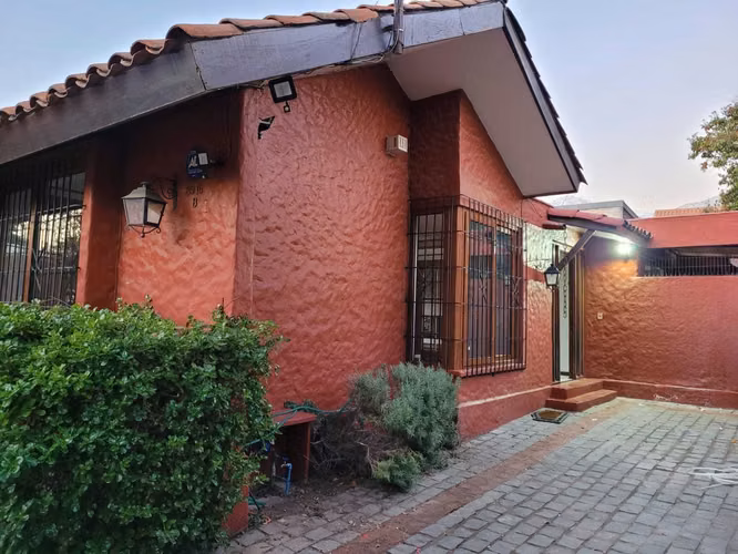 Casa 4 dormitorios,3 baños, La Reina (177388)
