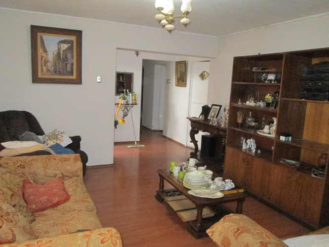 Gran casa 3D 2B 216/417mt2, Metro Santiago Bueras, Maipú