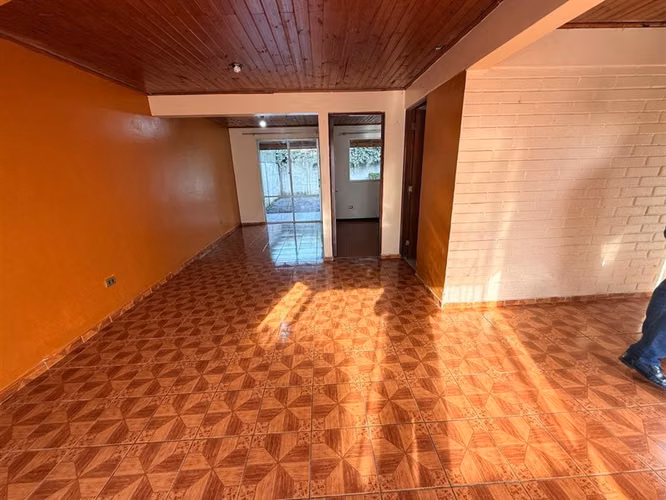 VENDEMOS HERMOSA CASA EN VILLA DOÑA IGNACIA I - SUR PONIENTE