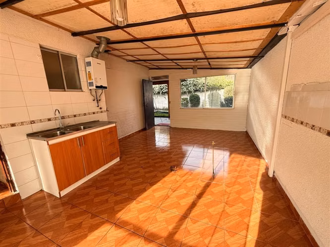 VENDEMOS HERMOSA CASA EN VILLA DOÑA IGNACIA I - SUR PONIENTE