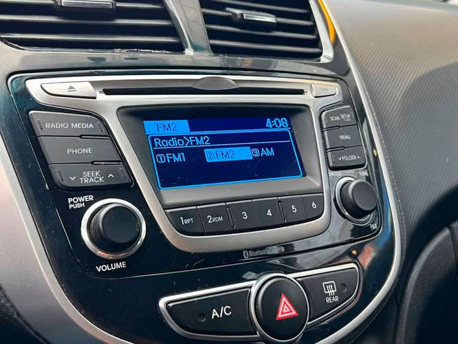 HYUNDAI ACCENT RB 1.6 GLS 2AB ABS - 2015 | 414