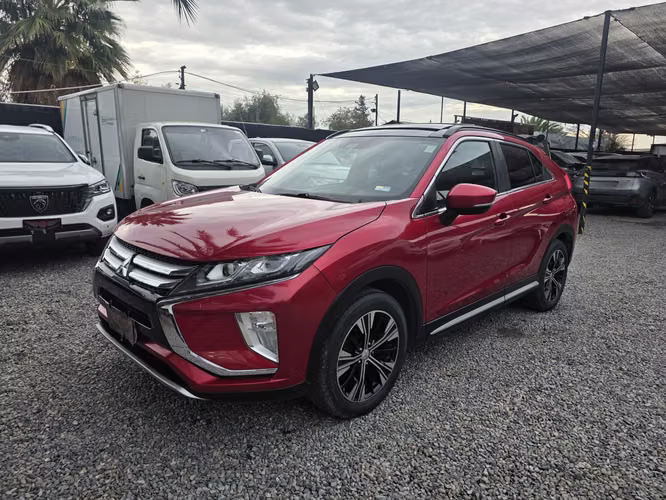 Mitsubishi eclipse año 2020 aut full en prenda