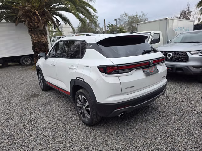 Changan cs35 plus aut año 2025 full en prenda