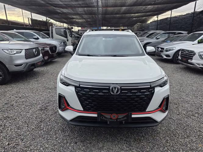 Changan cs35 plus aut año 2025 full en prenda