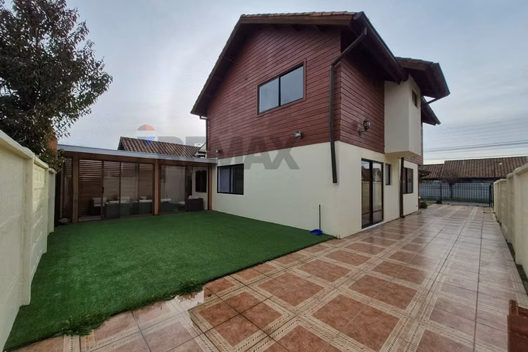 Amplia casa en venta san pedro de la paz