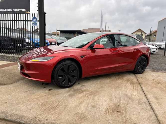 TESLA MODEL 3 STANDARD RANGE 2026
