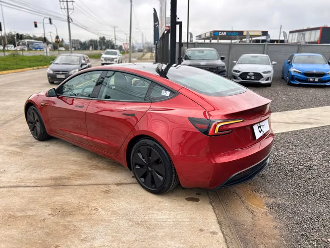 TESLA MODEL 3 STANDARD RANGE 2026