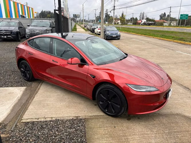 TESLA MODEL 3 STANDARD RANGE 2026
