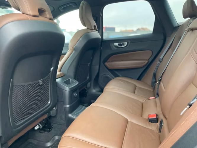VOLVO XC60 T8 RECHARGE 4X4  2024