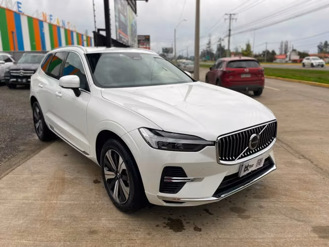 VOLVO XC60 T8 RECHARGE 4X4  2024