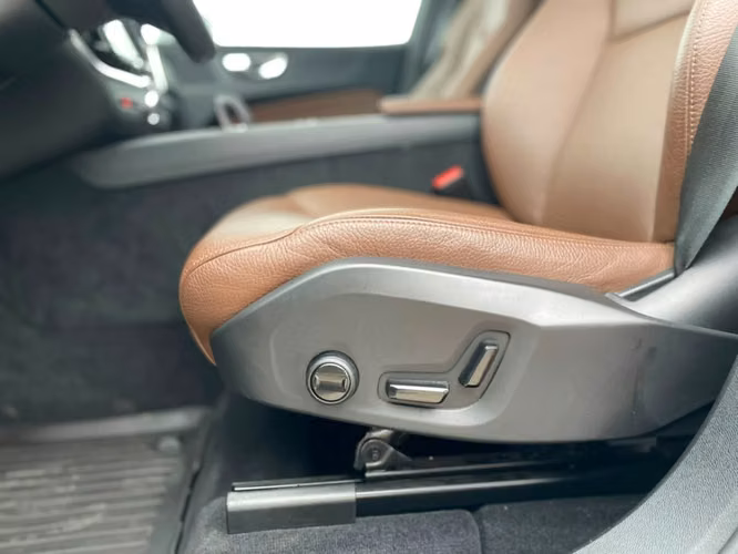 VOLVO XC60 T8 RECHARGE 4X4  2024