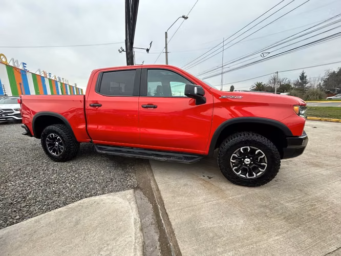 CHEVROLET SILVERADO ZR2 4X4 6.2 AUT 2023