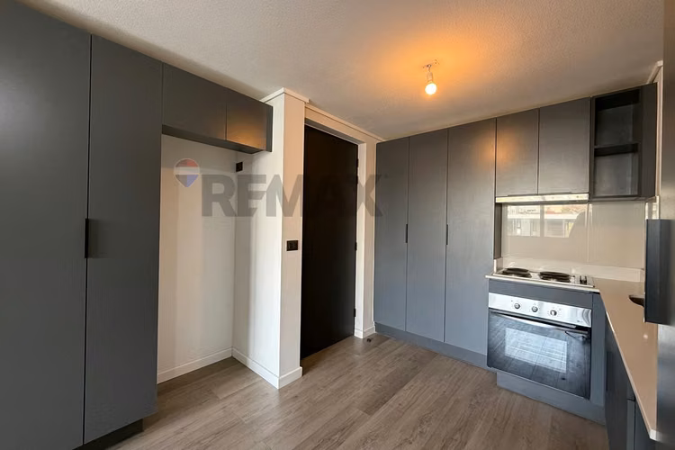 Arriendo 2d+2b con estac y bodega rosas