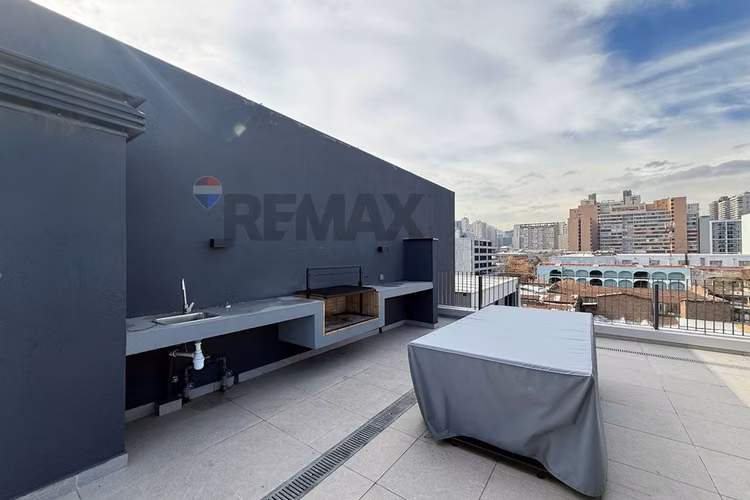Arriendo 2d+2b con estac y bodega rosas