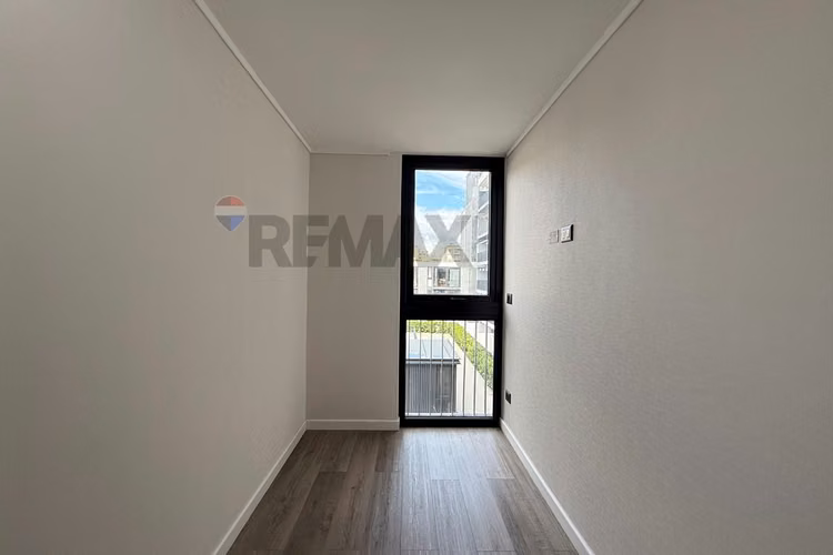 Arriendo 2d+2b con estac y bodega rosas