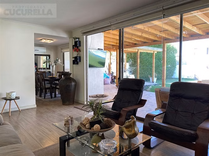 CASA Santa Elena - Chicureo