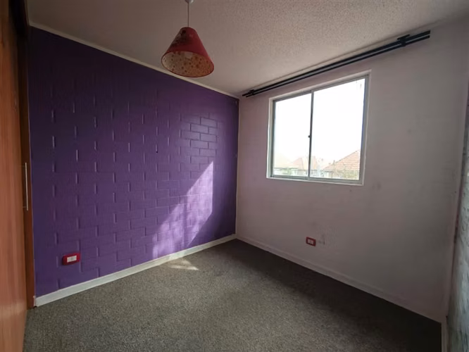 CASA Casa con frente a Av San Carlos, Uso Comercial y Habitacional , 1 Local