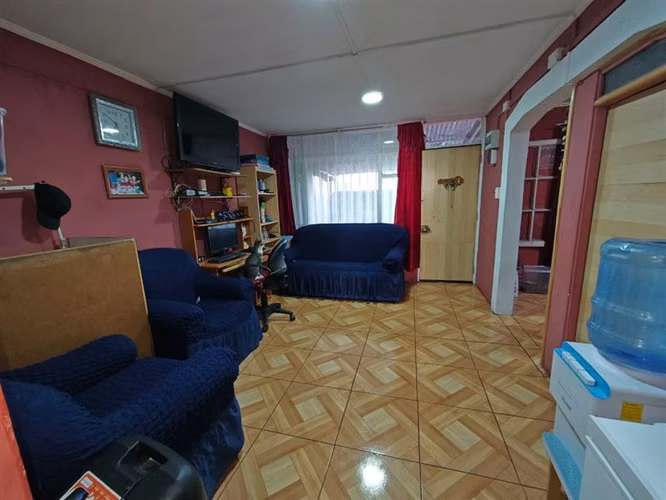 CASA Casa en Pedro Aguirre Cerda a sólo 1 cuadra de Av Departamental, próximo a MetroTren y Metro Cerrillos