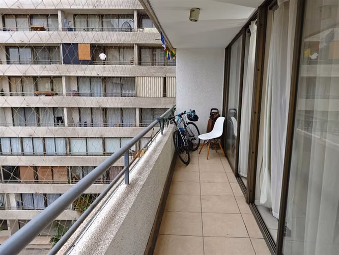 DEPARTAMENTO Excelente inversión (alta demanda de arriendo).Cómodo y moderno, 1 dormitorio, amplia terraza, con bodega METRO PARQUE BUSTAMANTE