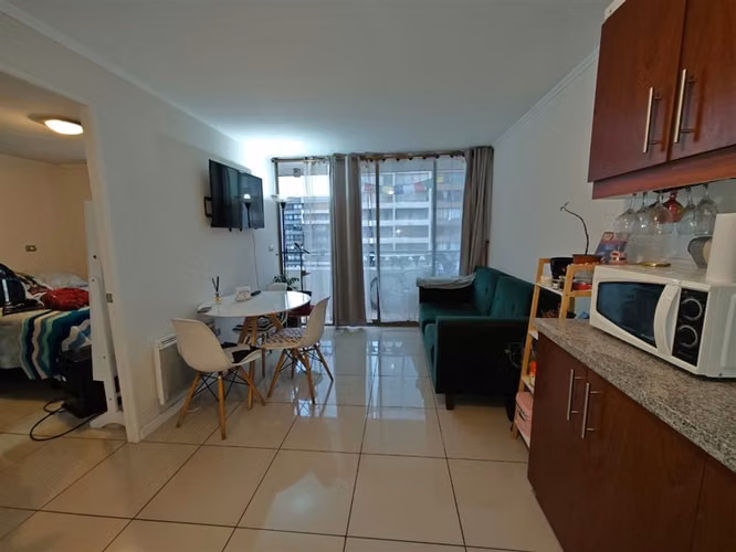 DEPARTAMENTO Excelente inversión (alta demanda de arriendo).Cómodo y moderno, 1 dormitorio, amplia terraza, con bodega METRO PARQUE BUSTAMANTE