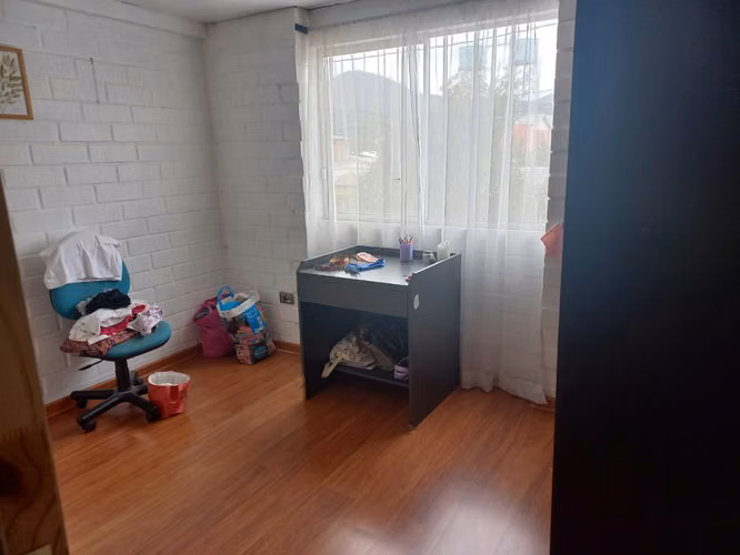 OPORTUNIDAD CASA 2D ENTORNO FAMILIAR MARÍA PINTO 1757UF