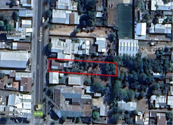 SE VENDE CASA EN YUNGAY EXCELENTE UBICACION