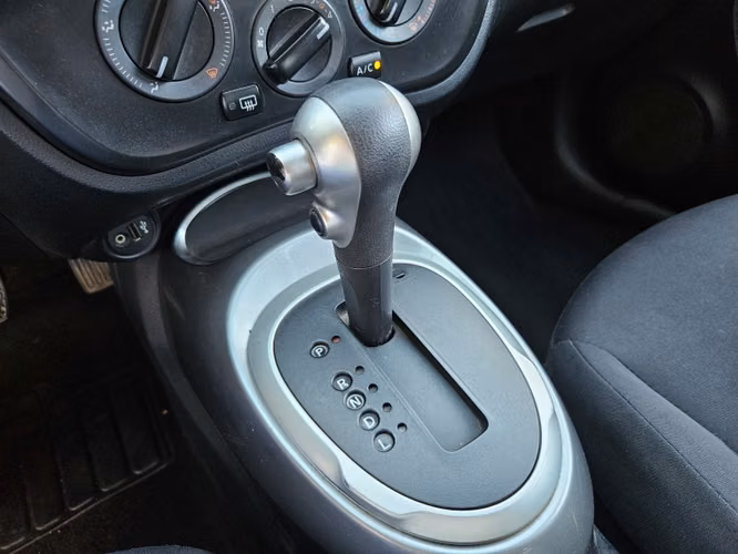 Nissan Juke Juke Sense 1.6 Aut 2016