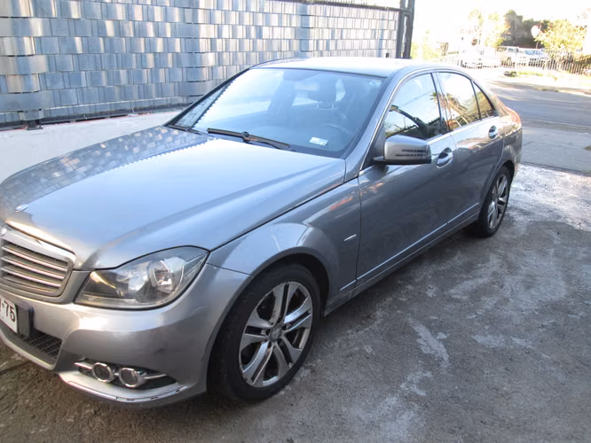 MERCEDES BENZ C 180 2012