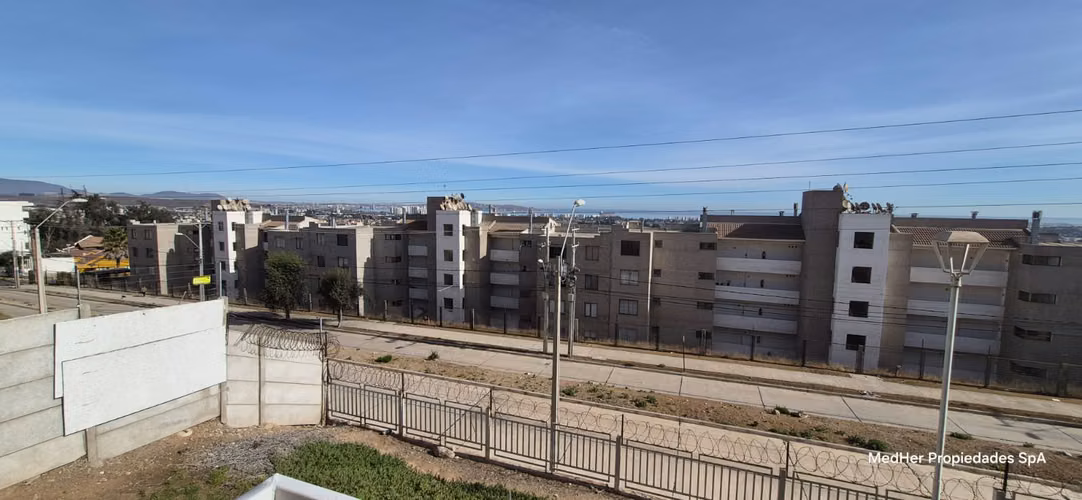 Oferta Departamento San Joaquín 3D/1B + Estacionamiento