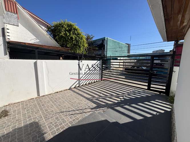VASS ARRIENDA AMPLIA PROPIEDAD COMERCIAL CENTRO DE QUILPUE
