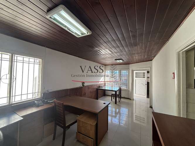 VASS ARRIENDA AMPLIA PROPIEDAD COMERCIAL CENTRO DE QUILPUE